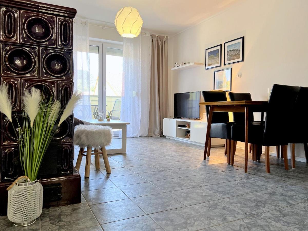 Rab City Apartment Greeny Ραμπ Εξωτερικό φωτογραφία