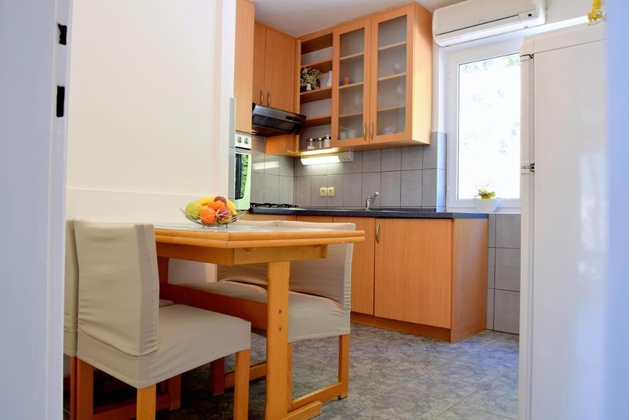 Rab City Apartment Greeny Ραμπ Εξωτερικό φωτογραφία